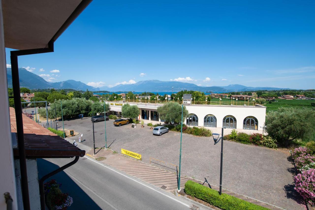 Il Cortiletto - Appartamento Lores Manerba del Garda Kültér fotó