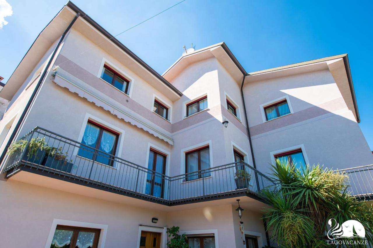 Il Cortiletto - Appartamento Lores Manerba del Garda Kültér fotó